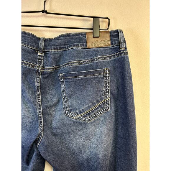 Woman's Maurice's Straight Relaxed Fit - Size 11/12 Normcore Causal Denim - Picture 8 of 11